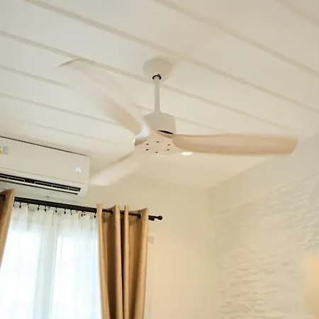 Apaggio Boutique House 펜션 Ándros