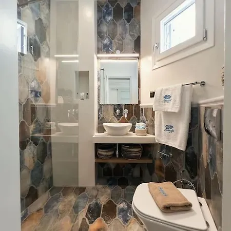 Apaggio Boutique House *