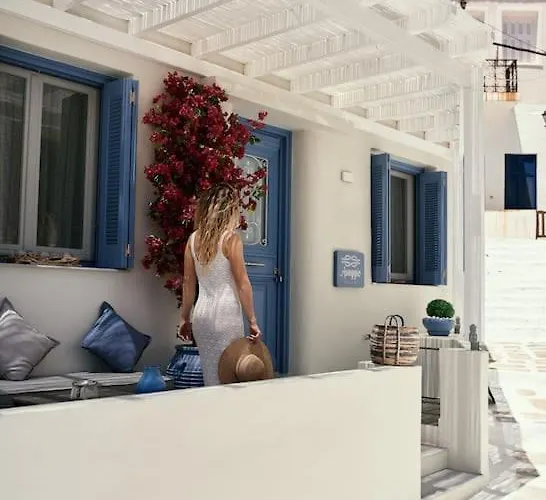 Apaggio Boutique House